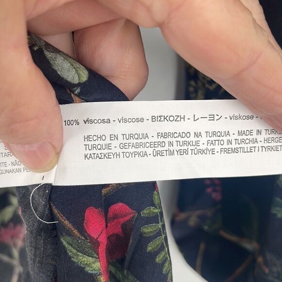 ZARA Woman Multicolored Floral Roll Sleeve Loose Fit - Picture 5 of 9